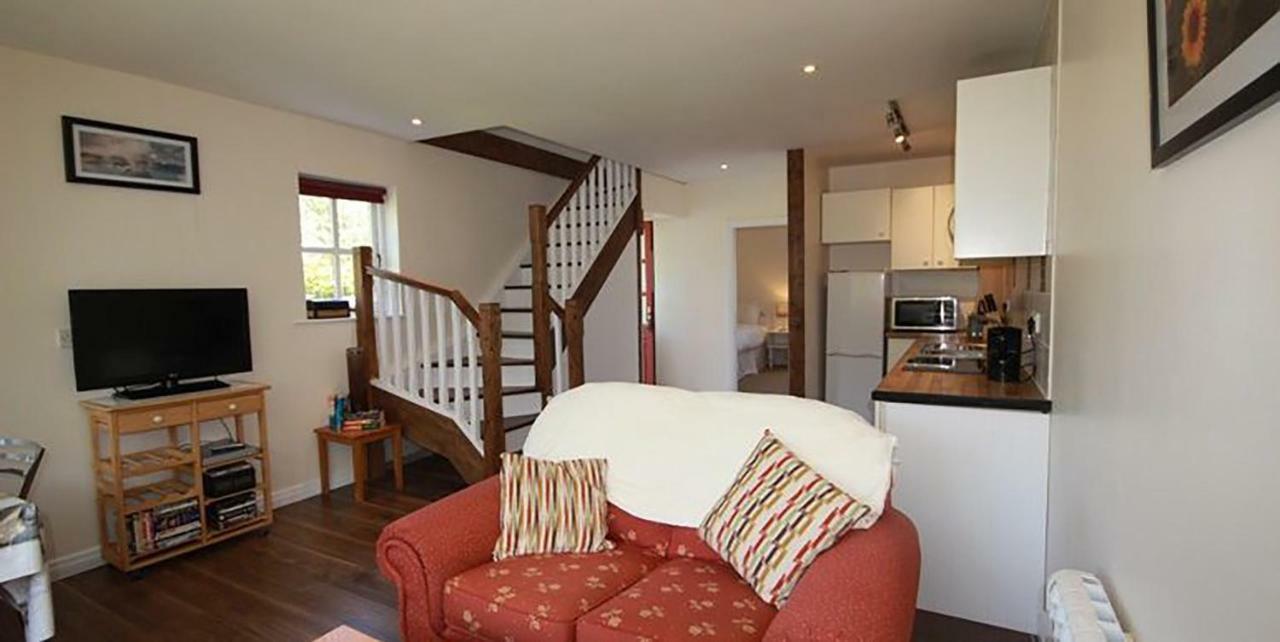 93 Clifden Glen Holiday Home Экстерьер фото